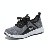 Women’s Retro Contrast-Stripe Low-Top Sneakers