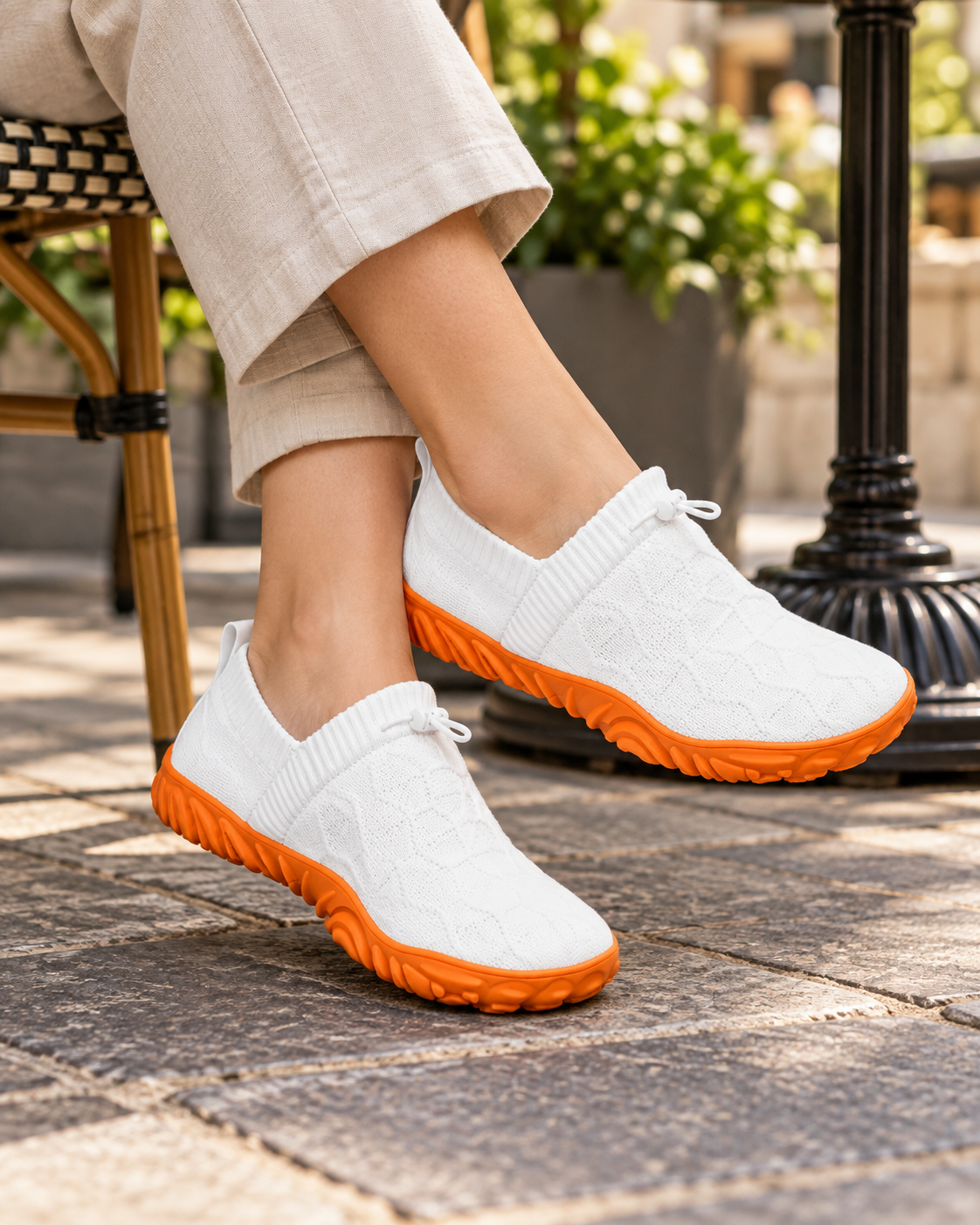 Wide-Toe Walking Shoes