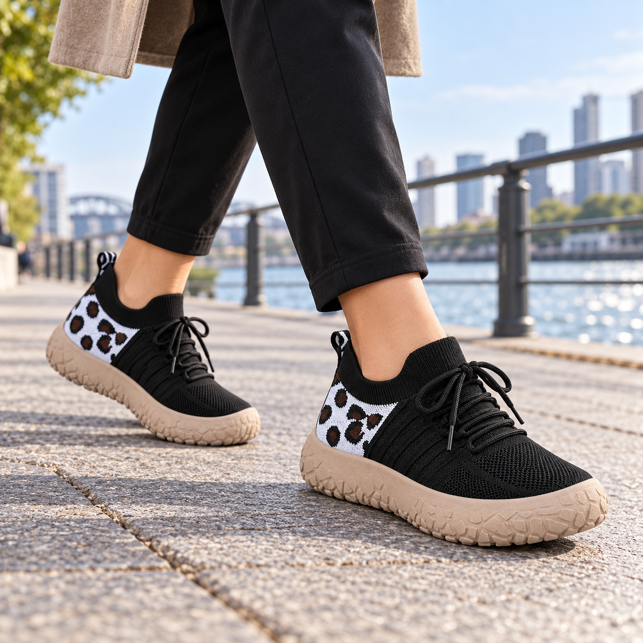 Lightweight Casual Walking Shoes